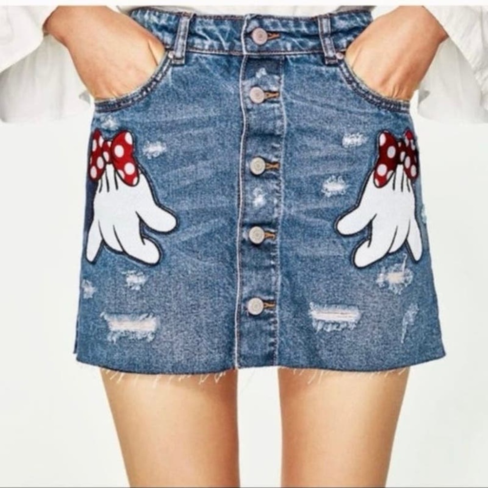 Zara Disney Minnie Mouse denim mini skirt buttons glove hands xs extra small - Picture 2 of 13